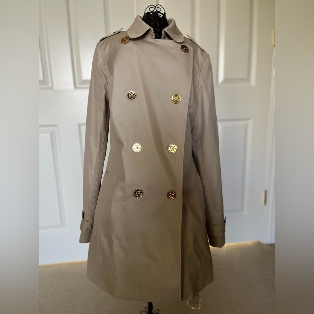 Like new trench coat from C Wonder